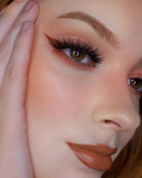 كحل جل روز بيري